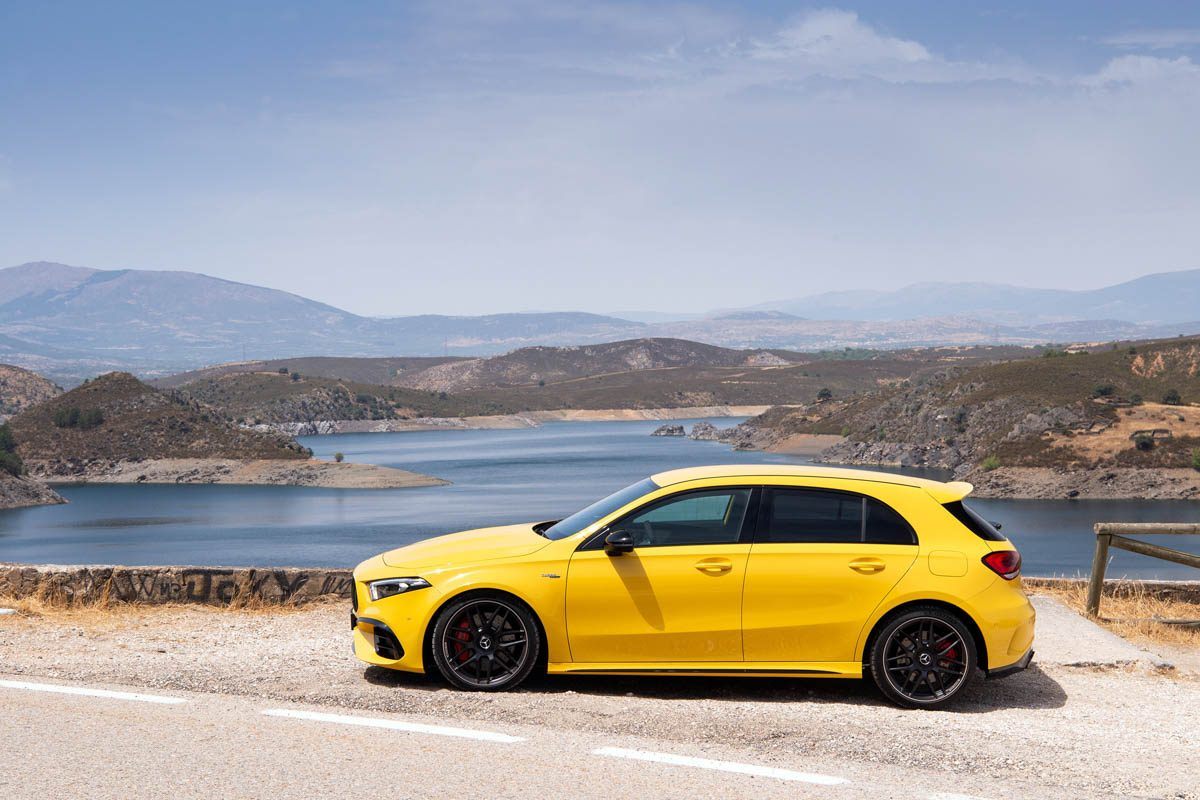 Mercedes-AMG-A45-S-review-11