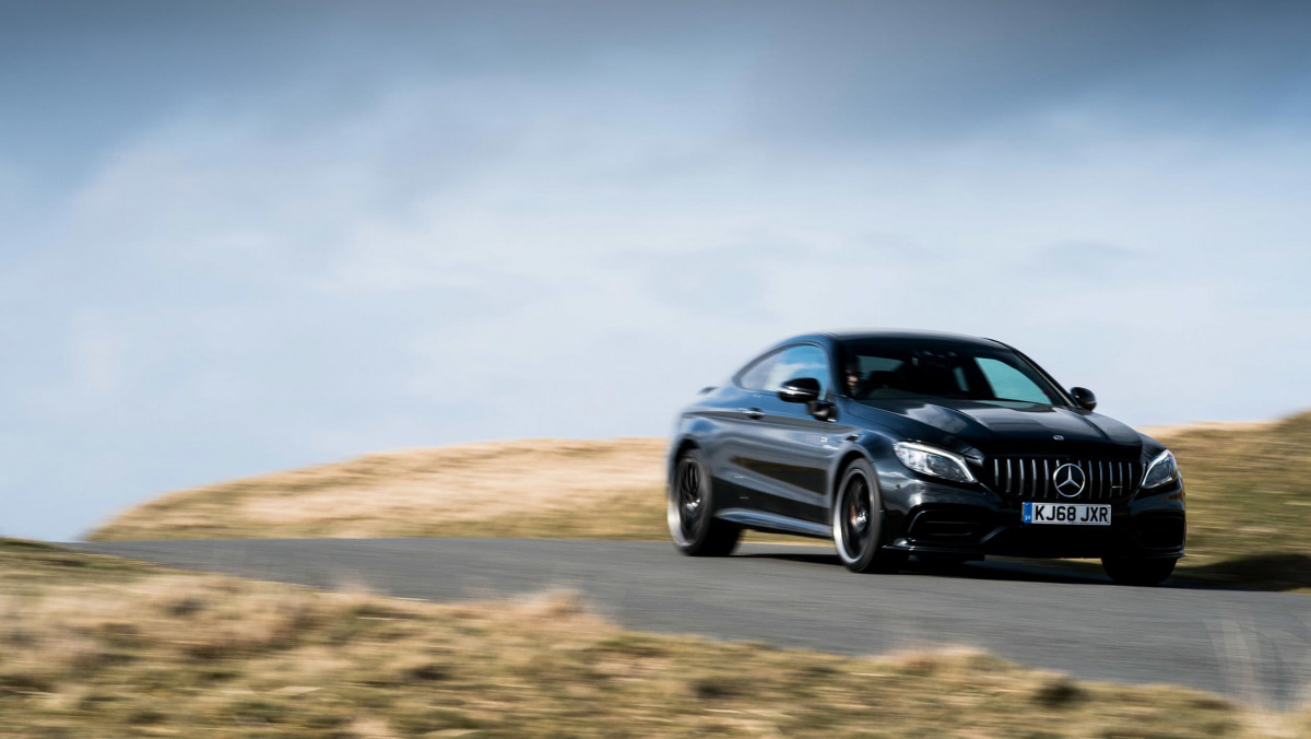 Mercedes-AMG-C63-S-Coupe-3