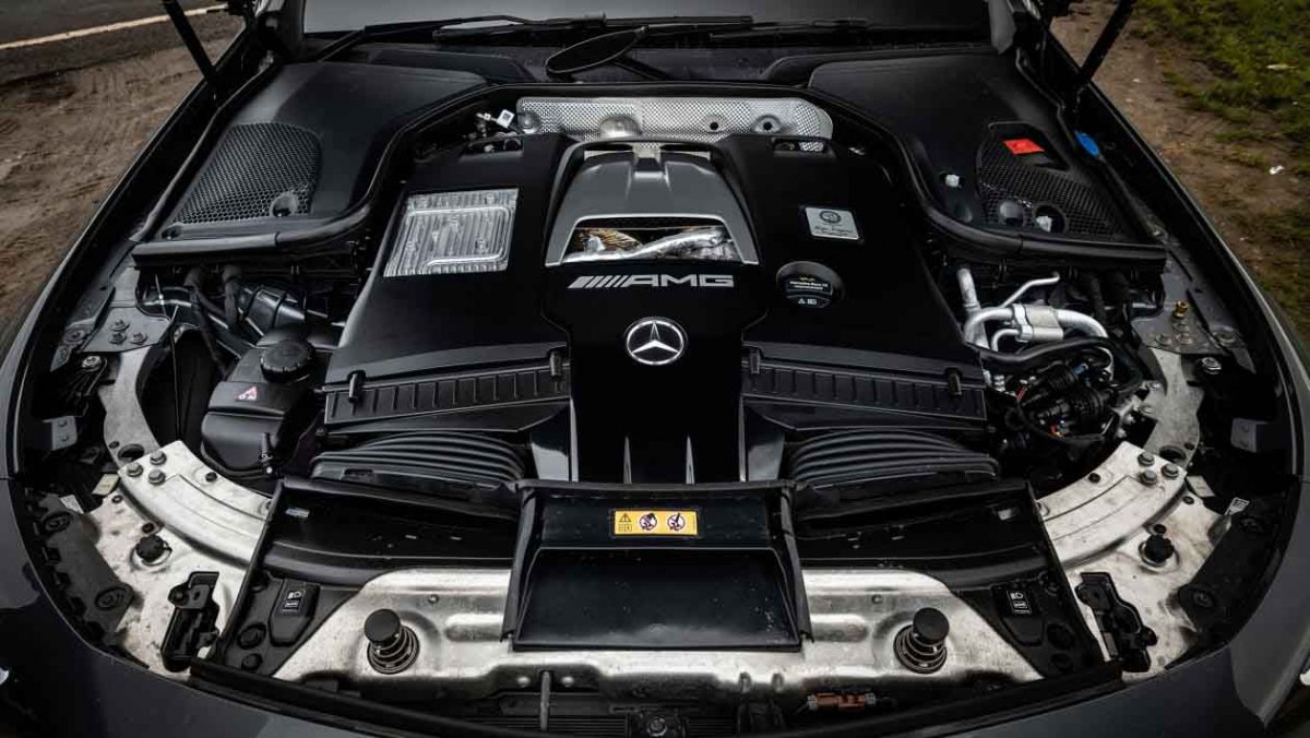 Mercedes-AMG-E63-S-3