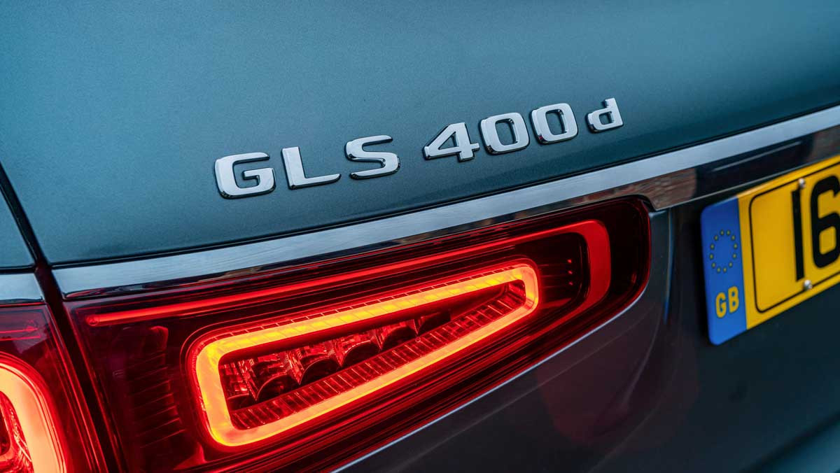 Mercedes-GLS400d-12