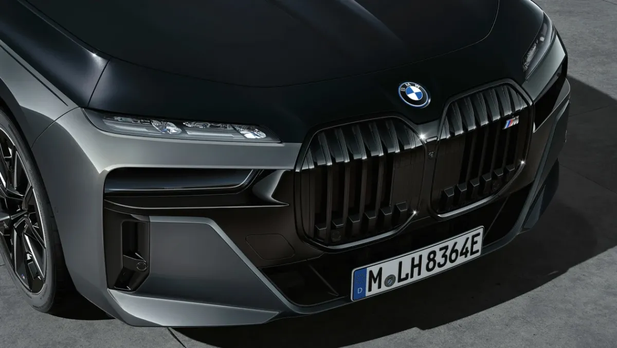 New-BMW-7-series-8