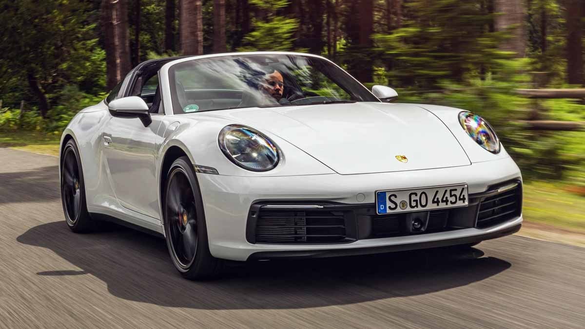 Porsche-911-review-19