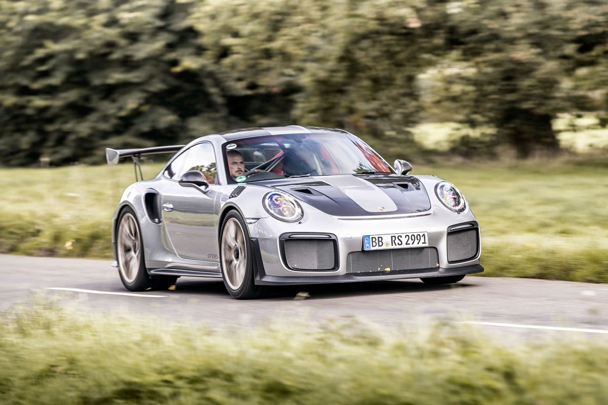 New Porsche 911 GT2 RS review-10