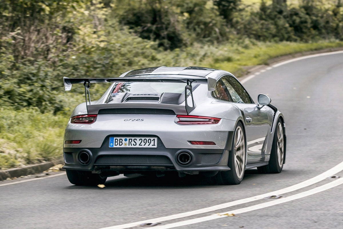 New Porsche 911 GT2 RS review-6