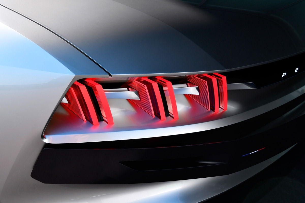 Peugeot e-Legend Concept revealed-12