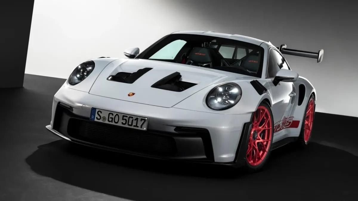 Porsche-911-GT3-RS-2