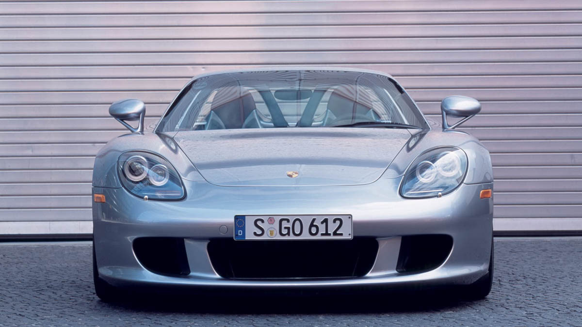 Porsche-Carrera-GT-8