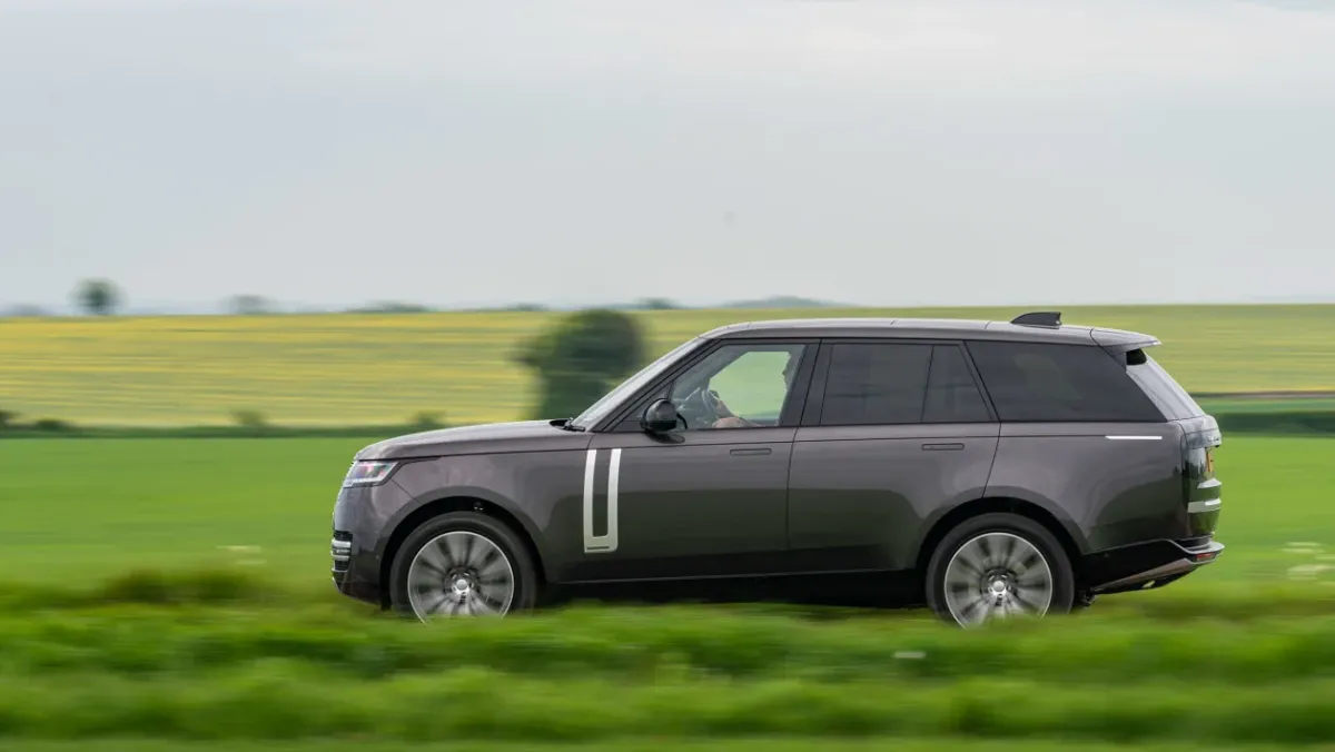 Range-Rover-2022-review-4