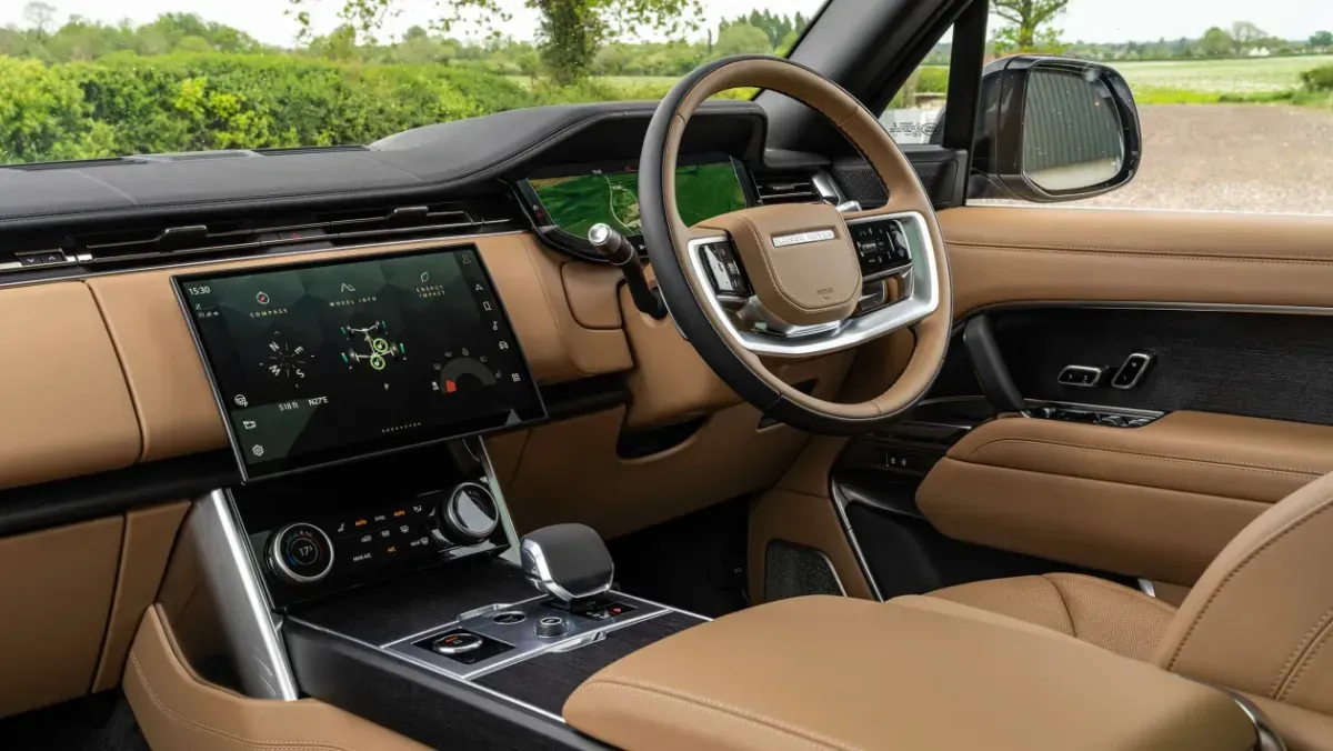Range-Rover-2022-review-3