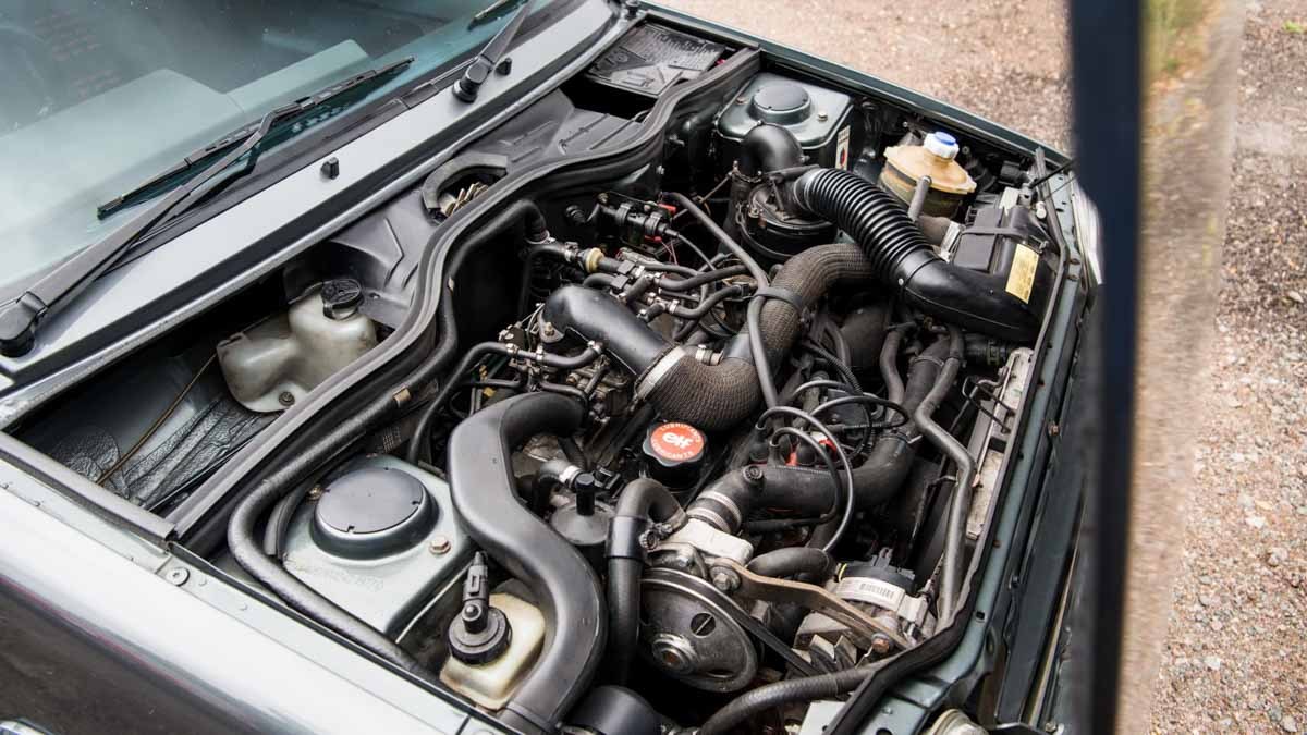 Renault-5-GT-Turbo-11