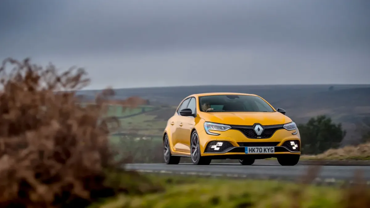 Renault-Megane-RS-review-10
