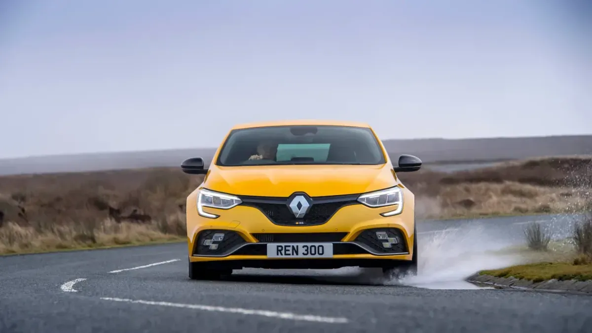 Renault-Megane-RS-review-6