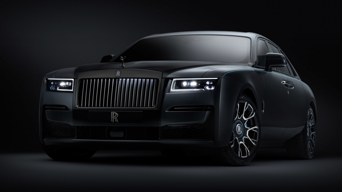Rolls-Royce-Ghost-Black-Badge-4