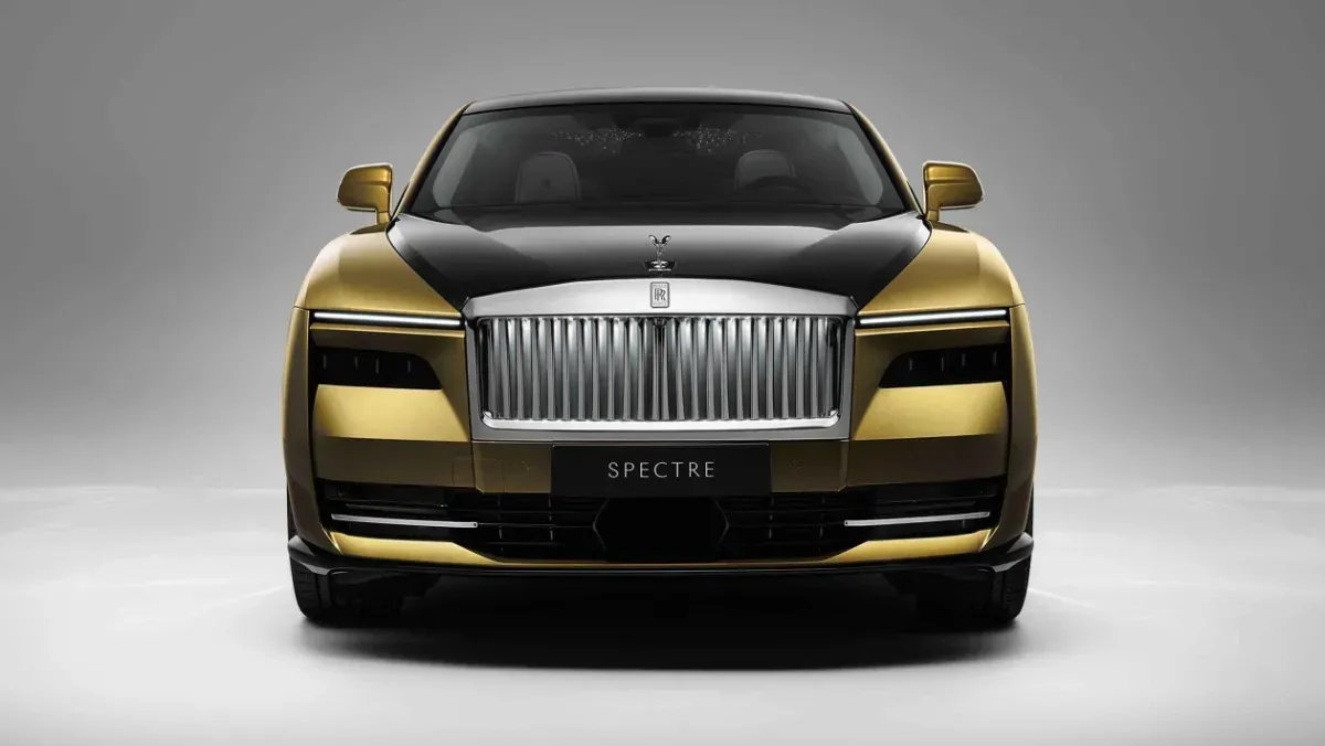 Rolls-Royce-Spectre-5