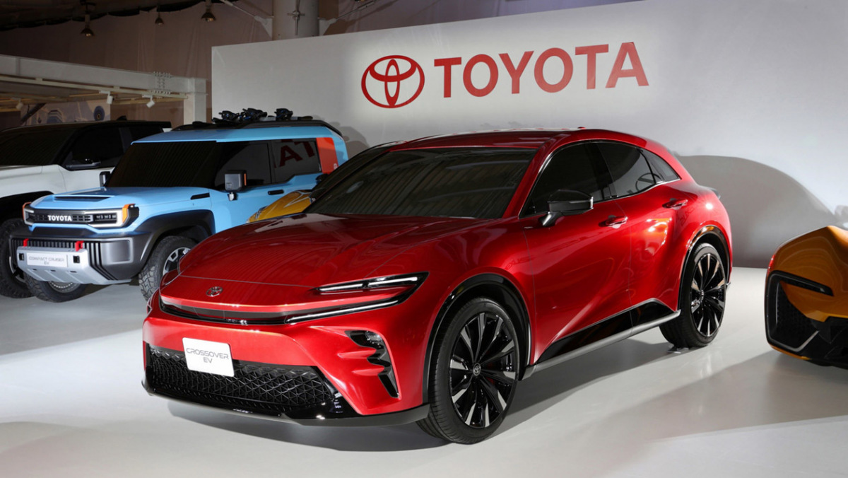 Toyota-future-EV-3