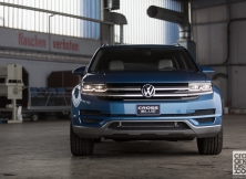 Volkswagen Cross Blue